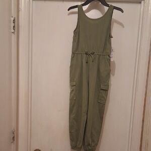 Wonder Nation Khaki Green Sleeveless Jumpsuit for girls